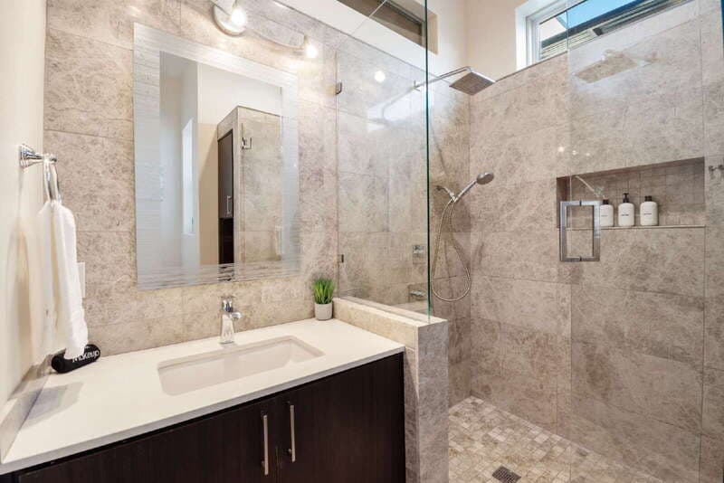 Austin Condo: 2612 Carnarvon Ln
