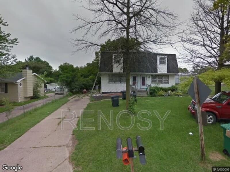 Des Moines House: 5172 NE 6th Ct