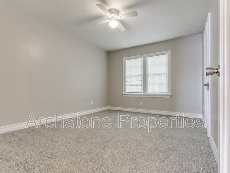 Oklahoma City House: 2006 Northwest 26th Street