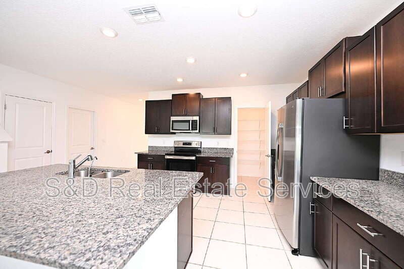 Bartow House: 2767 Red Egret Dr.