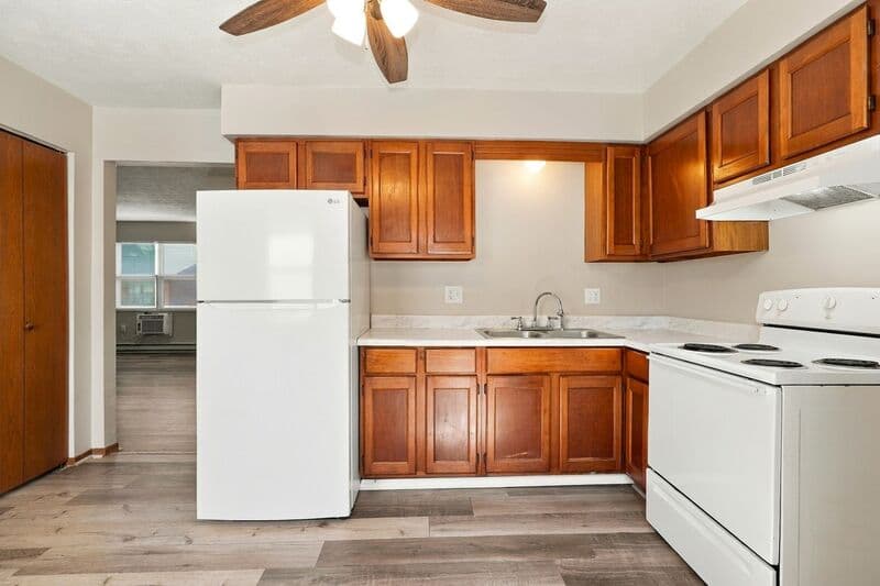 London House: 205 N Madison Road