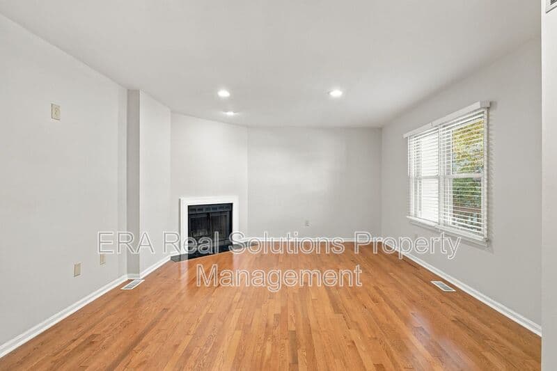 Cincinnati House: 2126 Gilbert Ave.