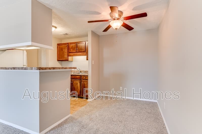 Augusta Condo: 2515 Center West Parkway - 11K