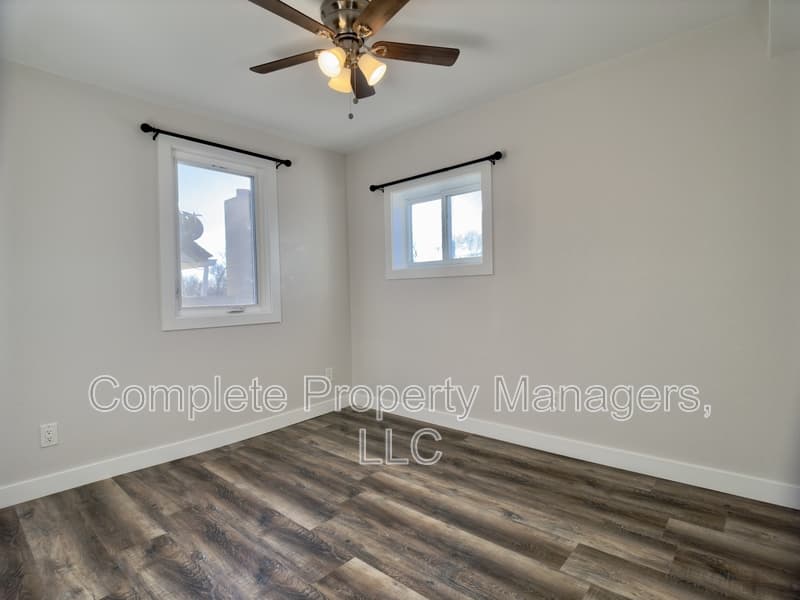 Clarks Grove Condo: 103 Main Street East