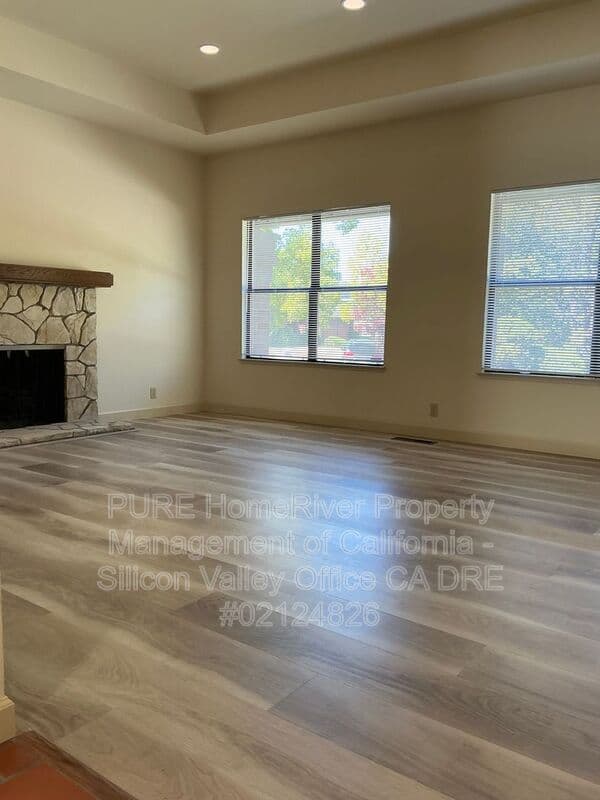 Cupertino House: 10180 Byerly Ct
