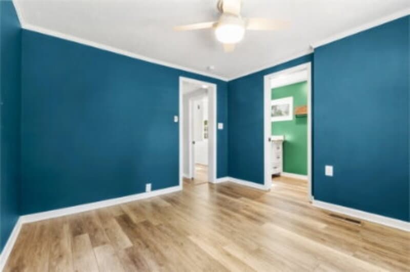 Southern Pines House: 280 East Ohio Avenue