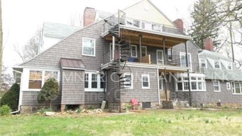 Baltimore Condo: 5440 Frederick Avenue - 2