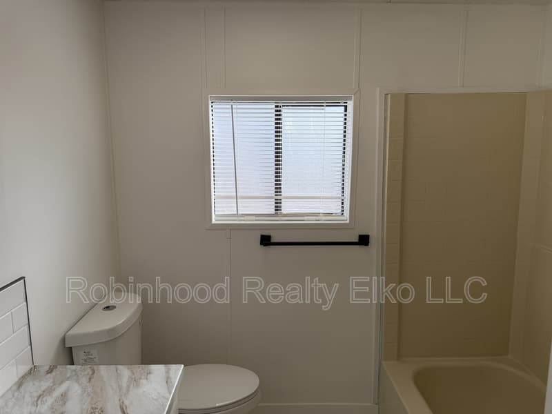 Spring Creek House: 579 Brent Drive