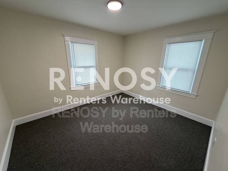 Gwynn Oak House: 3911 Chatham rd