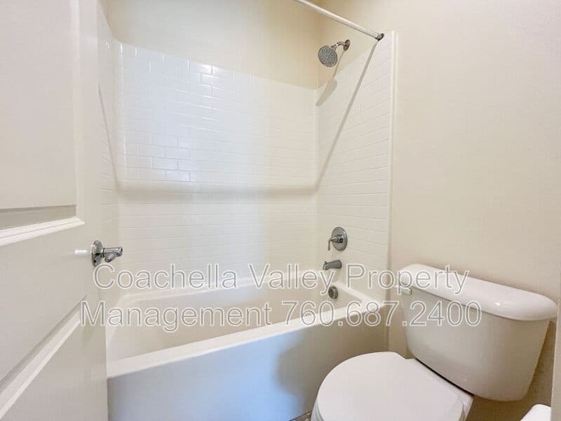 Indio House: 84443 Passagio Lago Way