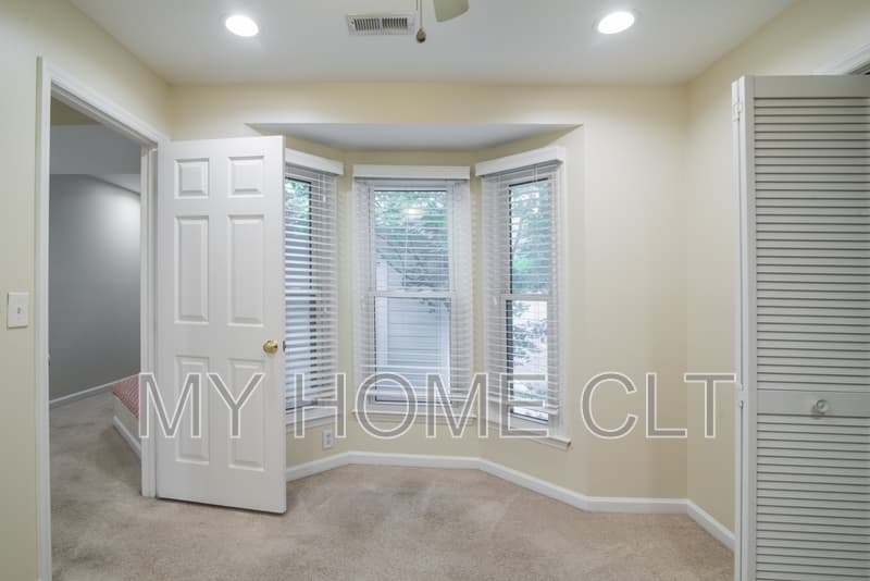 Charlotte Townhome: 807 Greenleaf Avenue - 1