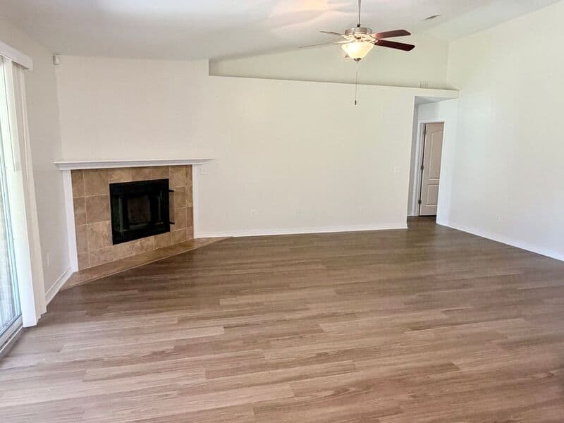 Milton House: 5836 Chi Chi Circle