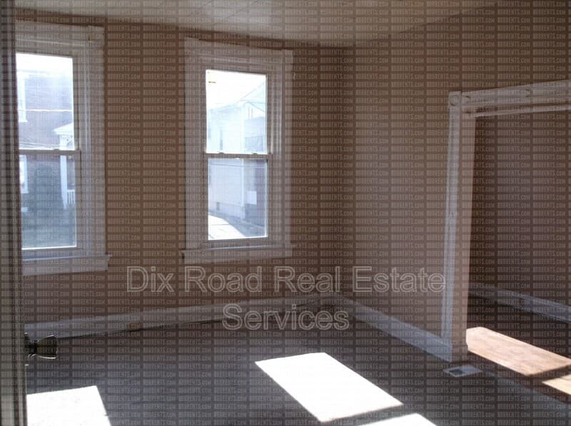 Hamilton House: 1404 Western Avenue