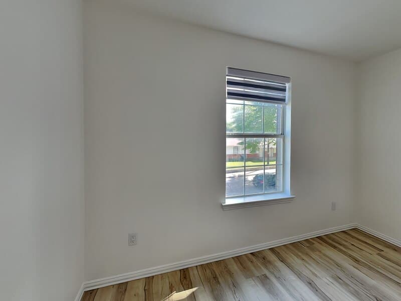 Mckinney Condo: 807 Fenet St