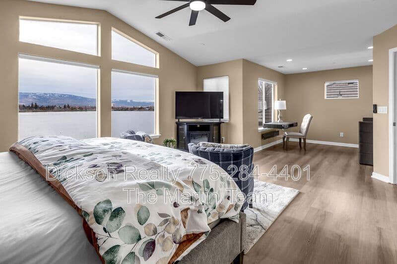 Sparks House: 1165 Harbour Cove Court