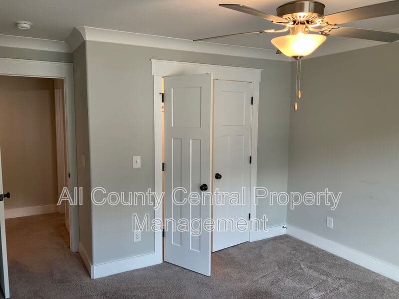 Bessemer House: 415 Sunbelt Dr