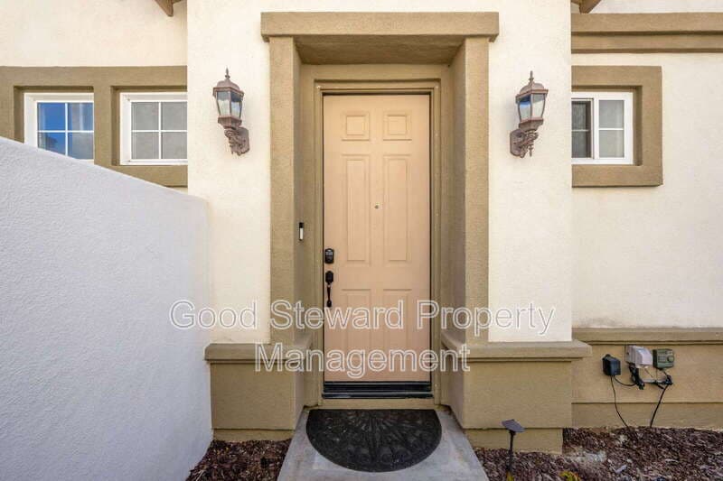 Placentia House: 1760 Taylor Ln