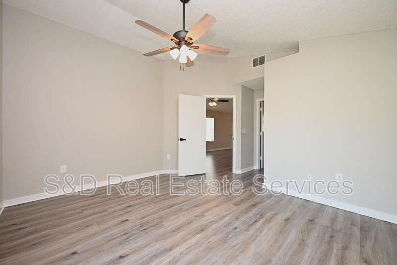 Lakeland House: 2118 Sandy Hook