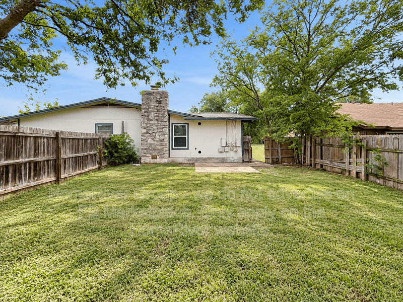 Austin Condo: 11202 Renel Dr