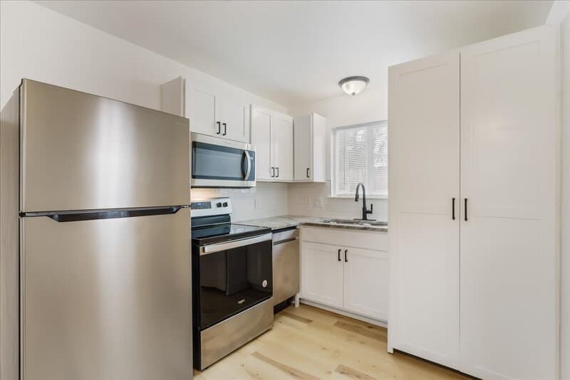 Austin Condo: 1118 Ebert Avenue