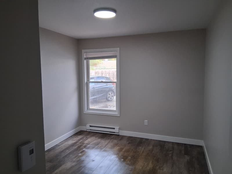 Oshkosh Condo: 835 Wisconsin Street - 1D