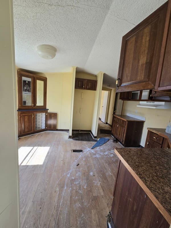 Fayetteville House: 2115 Cattail Cir