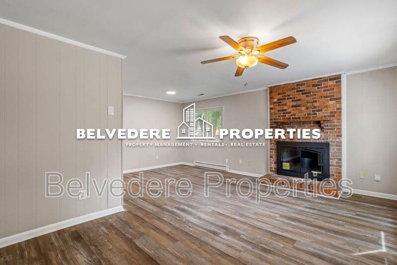 Greensboro House: 3005 Kilkenny Ave