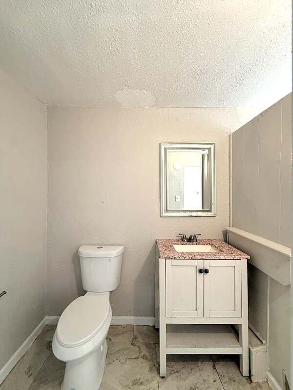Clearwater Condo: 1519 Carmel Avenue - Main