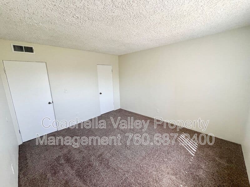 Palm Springs Condo: 2580 E Tahquitz Canyon Way
