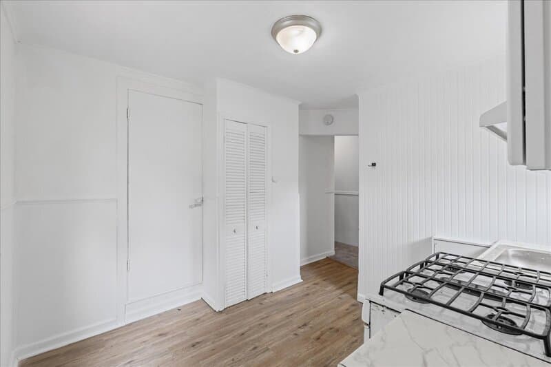 National Park Condo: 601 Wesley Avenue - C