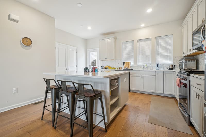 Livingston Townhome: 8 Haralson Ct