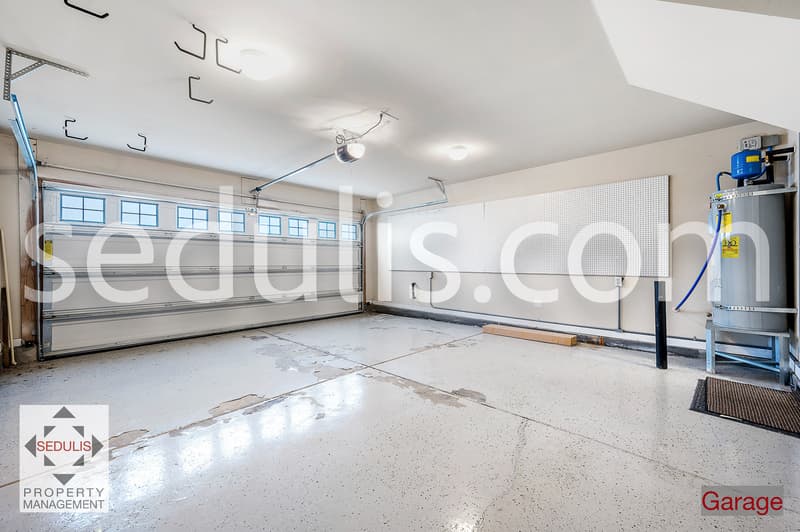 Moncks Corner House: 114 Maywood Drive