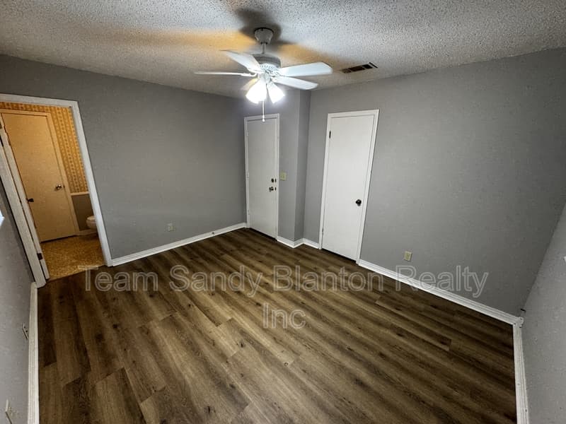 Pace House: 4240 Del Almirante Circle
