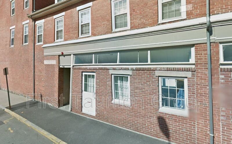 Taunton Condo: 2 Union Street
