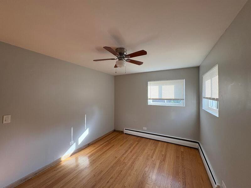 Chicago Condo: 6788 N Sauganash Ave