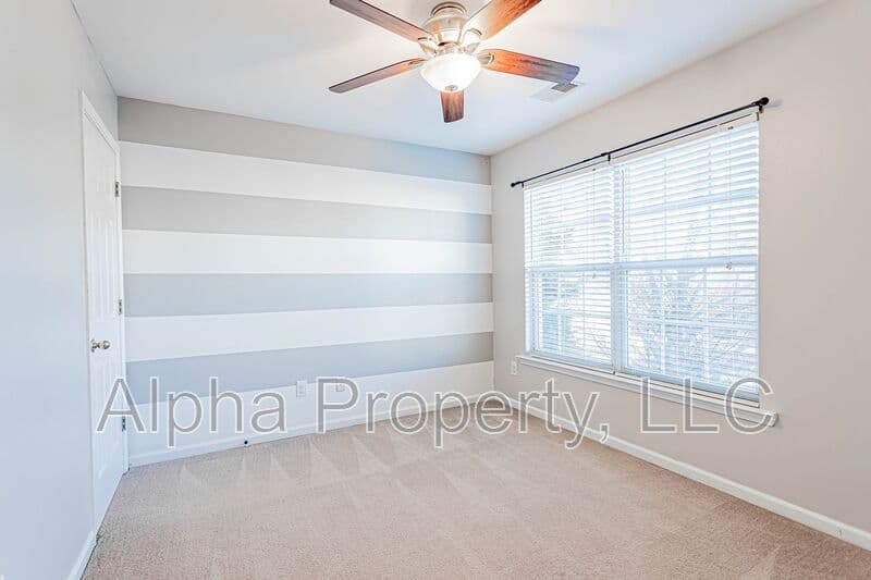 Greenville House: 7 Box Tree Way