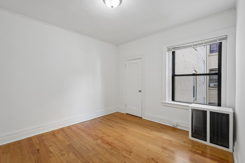 East Orange Condo: 120 S Harrison St - Apt - 37