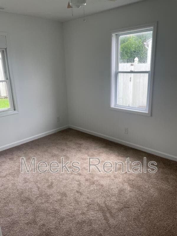 St. Albans Condo: 2716 Knox Ave.