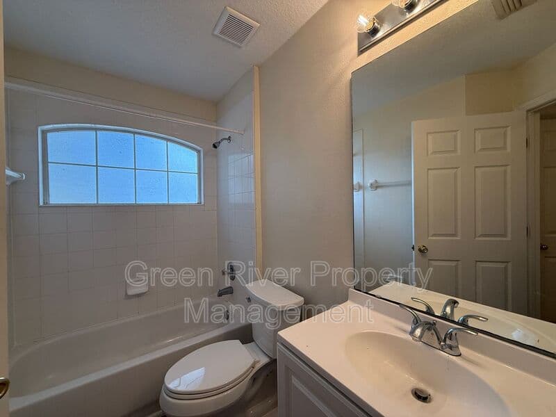 Fleming Island House: 1800 Green Springs Circle