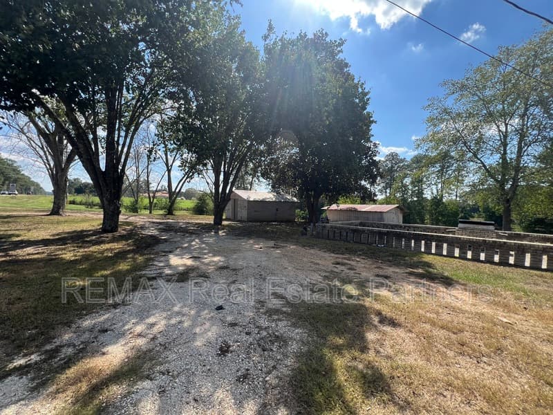 Hattiesburg House: 2997 Highway 589
