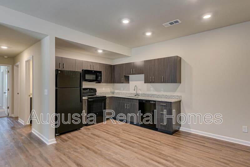 Augusta Condo: 2507 Otter Run Unit 2204