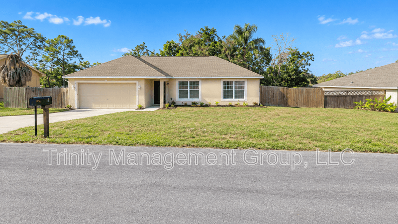 Spring Hill House: 6133 Airmont Drive