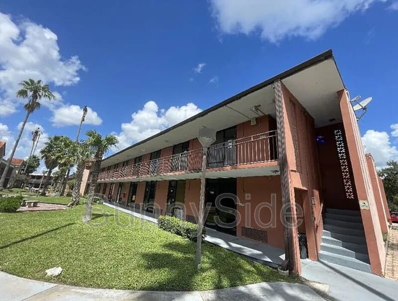 Orlando Condo: 8421 South Orange Blossom Trail