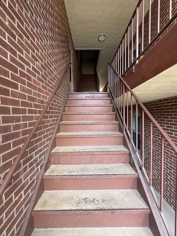 Staunton Condo: 2337 Morris Mill Rd