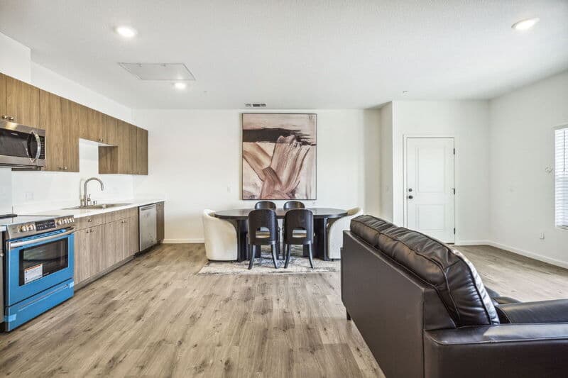 Sacramento Apartment: 6470 Stockton Blvd