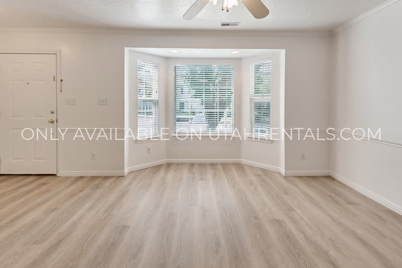 Spanish Fork House: 144 N 1120 E