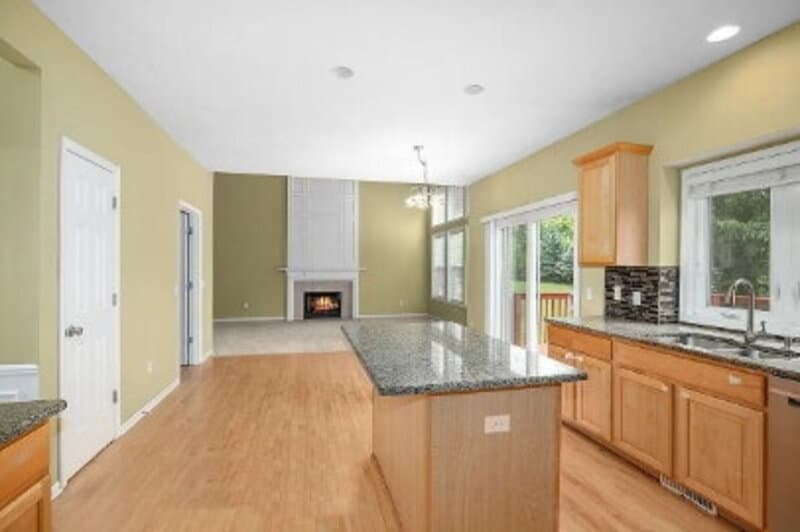 Grand Rapids House: 2478 Black Horse Drive Northeast