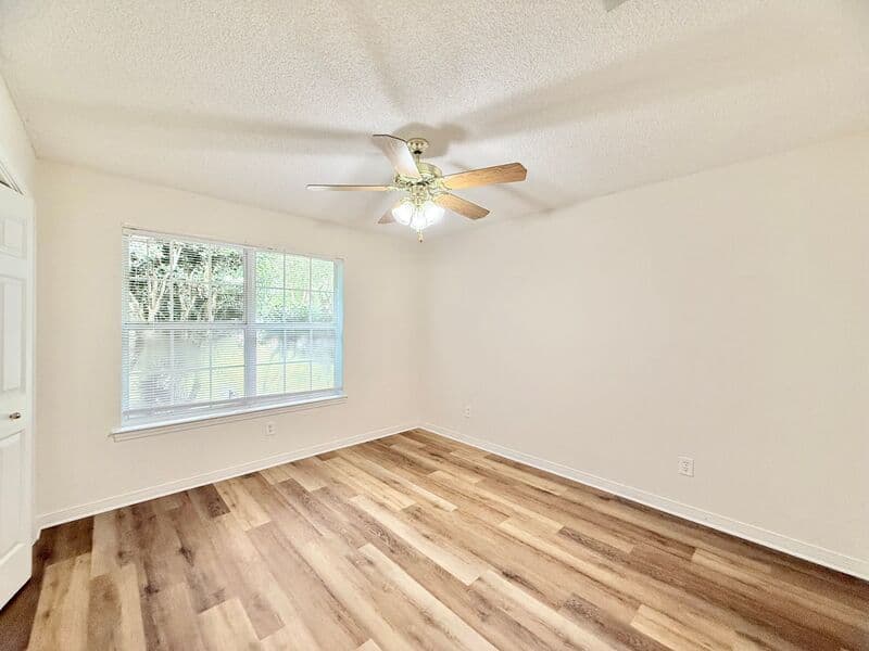Pace House: 4995 Pattock Pl