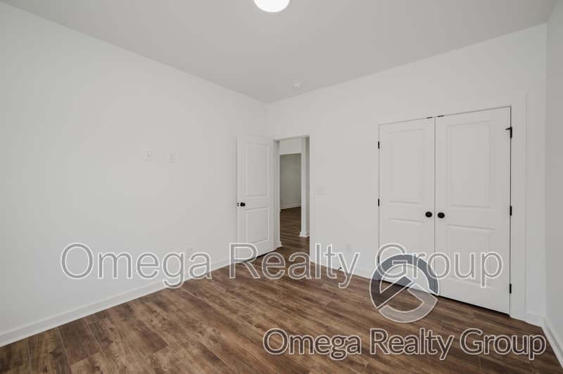 Calera Townhome: 177 Winners Cir