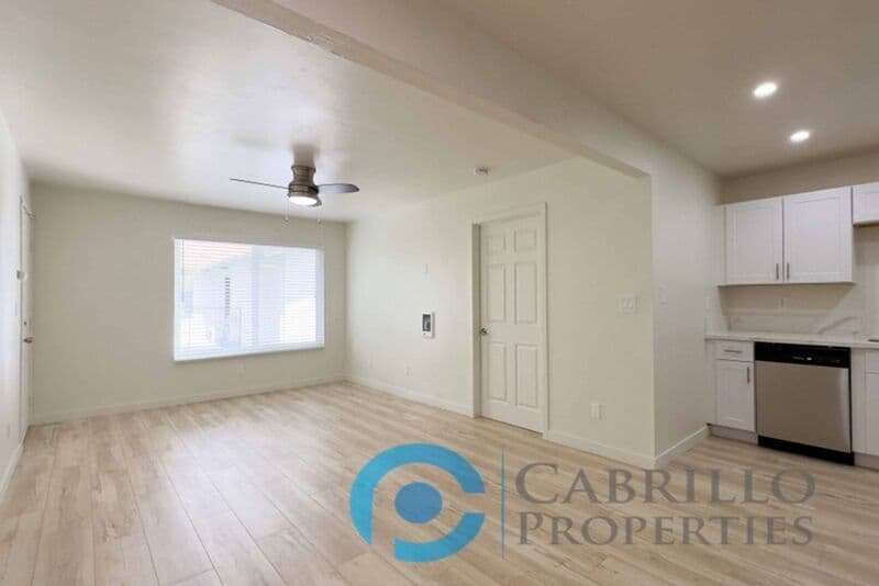 San Diego Condo: 8453 Carlisle Drive